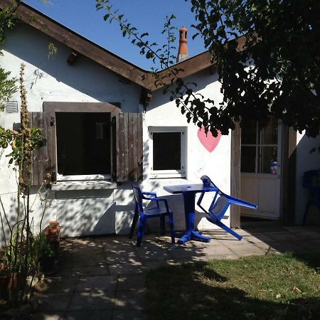 לה רושל La Petite Maison De La Rochelle מראה חיצוני תמונה